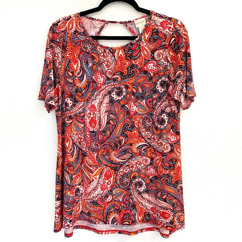 Chico's Paisley Shirt Chicos Size 1 = US Medium Stretchy Slinky Keyhole Back - Picture 1 of 13